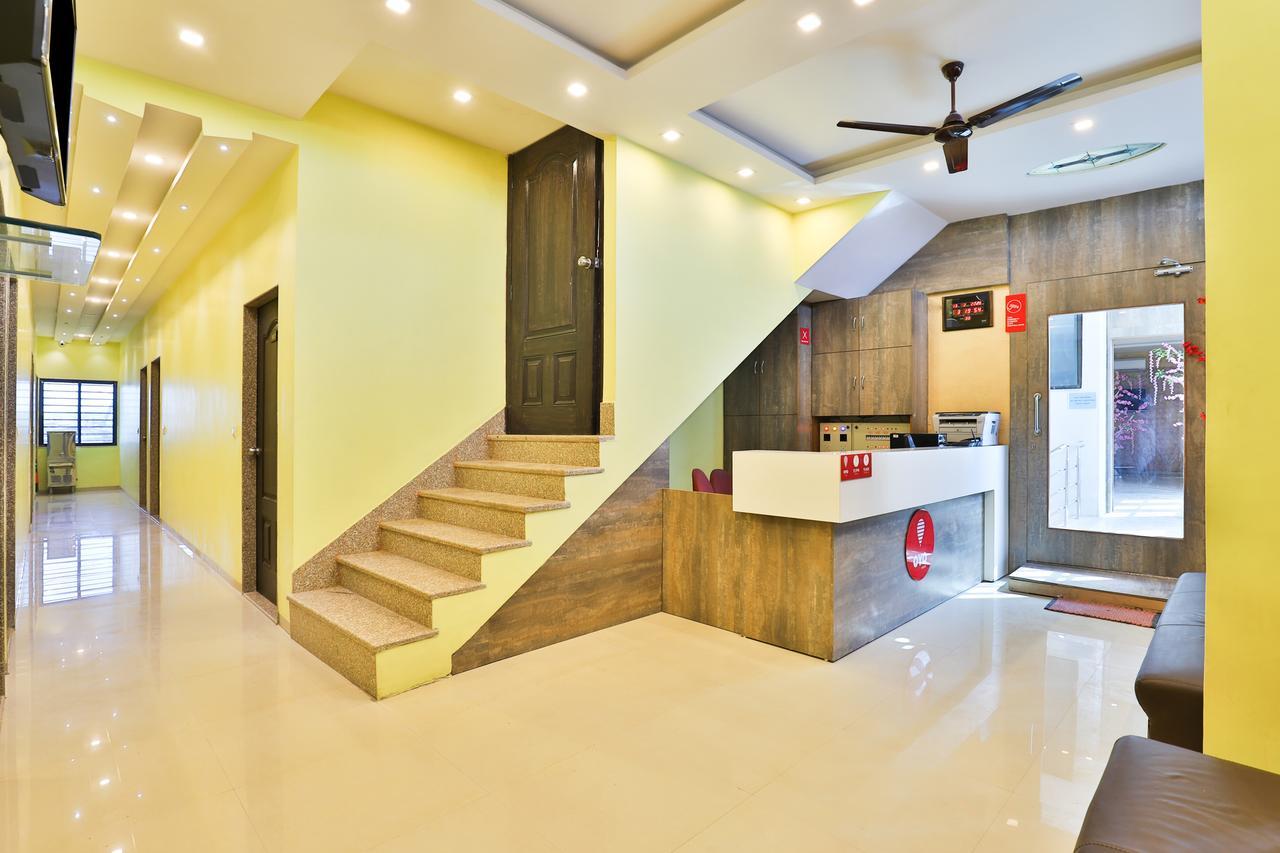 Oyo 12196 Hotel Mayur Park Residency アーメダバード エクステリア 写真